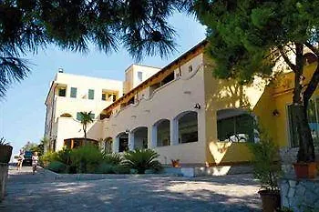 Club Bellavista 3* Вьесте